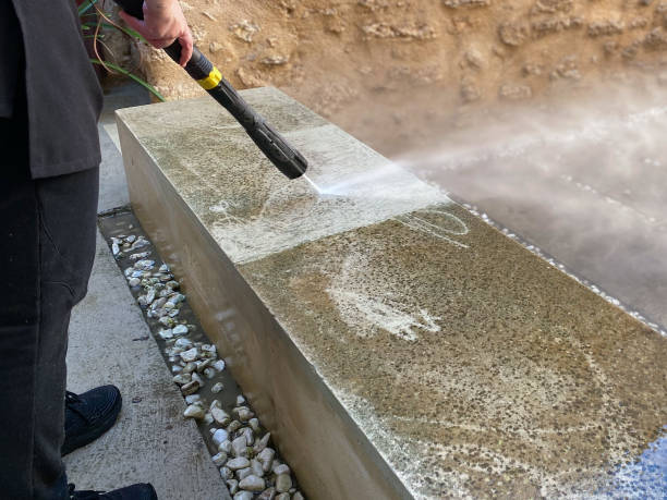 Best Commercial Building Pressure Washing  in Milford, DE